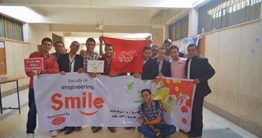 بالصور.. "smile" و"كشك الميديا" يحتفلان بالطلاب الجدد فى جامعة سوهاج