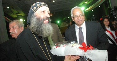 محافظ القاهرة يشهد احتفالية كنيسة المقطم بعنوان "يوم فى حب مصر"