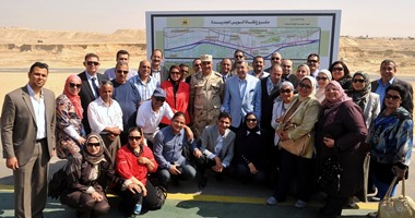 بالصور.. رئيس هيئة الاستثمار: جهودنا لا تنقطع فى الترويج لمشروعات تنمية محور قناة السويس.. وحسن فهمى: المشروع يحول مصر إلى أحد أهم المركز الصناعية والتجارية فى العالم ويفتح الباب للاستثماربحق الانتفاع