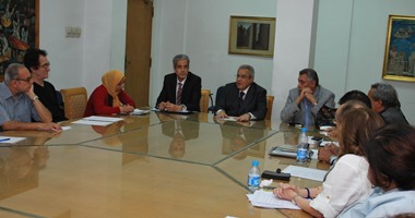 جابر عصفور: المسارح تلعب دوراً أساسياً فى الحراك الثقافى المصرى