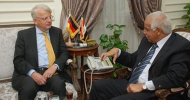 محافظ القاهرة يلتقى السفير الألمانى لبحث التعاون المشترك