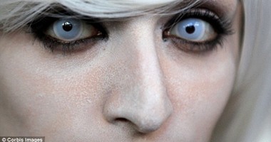 "ديلى ميل": عدسات العين المخصصة للهالوين قد تسبب العمى