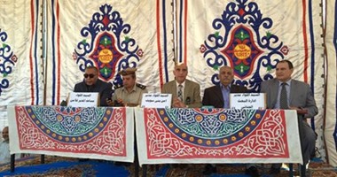 بالصور.. جلسة صلح عرفية تنهى نزاعاً ثأرياً بين عائلتين بمركز بنى سويف