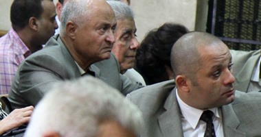 رفع جلسة محاكمة إبراهيم سليمان فى قضية الحزام الأخضر للقرار