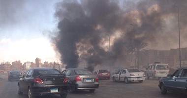 عناصر الإخوان يشعلون النيران فى إطارات السيارات بـ"دائرى فيصل"