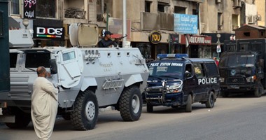 انتشار مدرعات الجيش والشرطة بعد حريق الإخوان لنقطة مرور بشارع فيصل