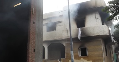 إصابة طالب جامعى فى حريق نشب بـ3 منازل فى مركز ساقلتة بسوهاج