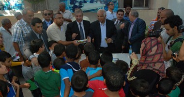 محافظ القاهرة يقضى عيد الأضحى مع أطفال دار الأيتام ويتفقد مستشفيات شبرا