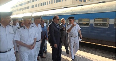 شرطة النقل والمواصلات: إحباط محاولة إحراق قطار قادم من القاهرة للفيوم
