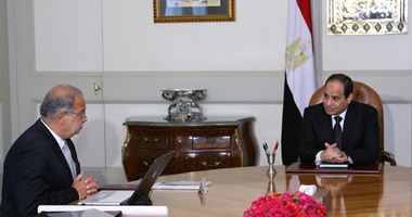 الرئيس السيسى يجتمع مع الحكومة الجديدة بكامل تشكيلها