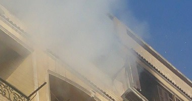 السيطرة على حريق شقة سكنية بفيصل دون إصابات