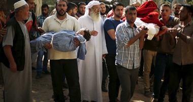 بالصور.. تشيع جثمان الطفلة "رهف" ضحية الغارة الإسرائيلية على حى الزيتون بغزة
