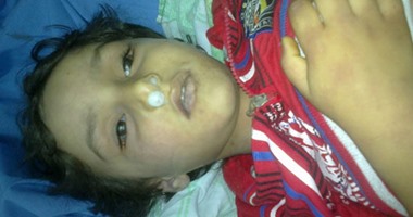 بالصور.. أسرة بالشرقية تضرب عن الطعام للمطالبة بكشف غموض مقتل طفليها