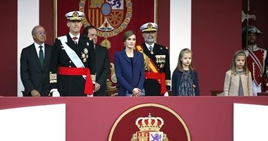 بالصور.. رئيس حكومة إسبانيا يدافع عن "الوحدة" فى احتفال اليوم الوطنى