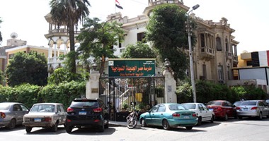 مديرة إدارة مصر الجديدة التعليمية: "بنحب التراب اللى بيمشى عليه الرئيس"