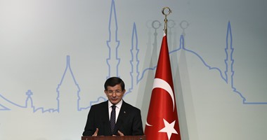 رئيس وزراء تركيا السابق داود أوغلو يتقدم بطلب لتأسيس حزب سياسى ينافس أردوغان