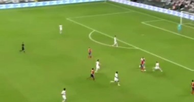 تعادل إيجابى فى الشوط الأول بالسوبر.. جابر يضع الزمالك بالمقدمة والسعيد يُعدل النتيجة.. محاولات كهربا وباسم تمنح التفوق للأبيض.. الأحمر يفشل فى استغلال الأطراف.. وضربة جزاء ضائعة لأبناء ميت عقبة