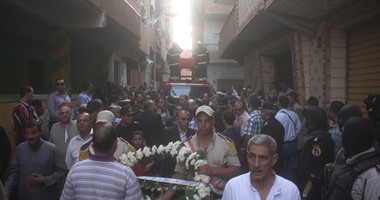 تشييع جنازة عقيد الشرطة بحضور محافظ المنوفية