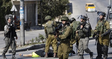 بالصور.. إصابة جندى إسرائيلى فى عملية طعن جديدة بالخليل..واستشهاد المنفذ