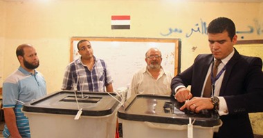 غلق اللجان الانتخابية بعد انتهاء التصويت لليوم الأول من انتخابات النواب