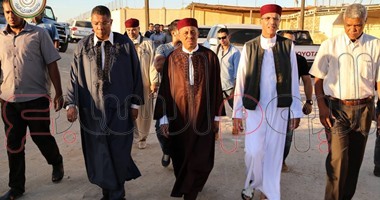 رئيس الوزراء الليبى يتفقد حدود بلاده مع مصر ويزور واحة "الجغبوب"