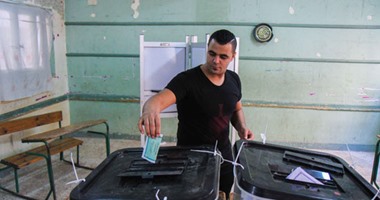 مركز البحوث الاجتماعية يجرى استطلاع رأى حول ضعف التصويت فى 14 محافظة
