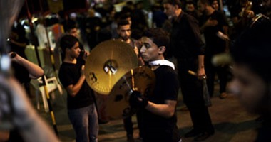 بالصور.. الطائفة الشيعية فى البحرين تحتفل بذكرى استشهاد الأمام الحسين