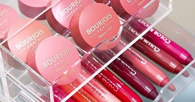 "Bourjois" ماركة فرنسية تعلمك خطوط الموضة بالألوان الوردية