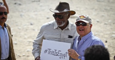 بالصور..وزير السياحة ومورجان فريمان يدشنان هاشتاج "هى دى مصر"لدعم السياحة