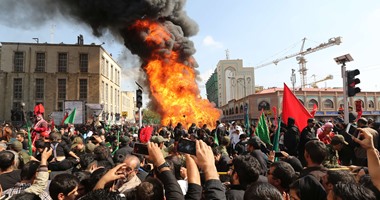 بالصور.. استمرار احتفالات الشيعة بيوم عاشوراء فى طهران