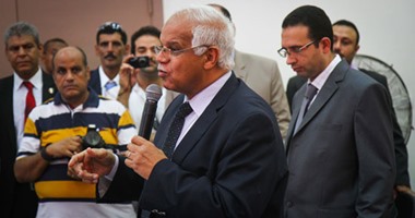 محافظ القاهرة: 820 مركز انتخابى بالعاصمة يضمون 2854 لجنة بالمرحلة الثانية