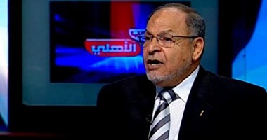 الشيخ طه وأنور سلامة فى لجنة الكرة بالأهلى