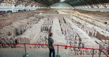 بالصور.. زوكربرج فى زيارة الصين: طريق الحرير ملحمة جديرة بالدراسة لتواصل البشر