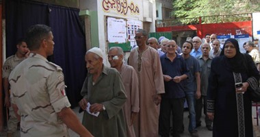 تزايد أعداد الناخبين فى لجان مدرسة أحمد زويل بدائرة العمرانية‎