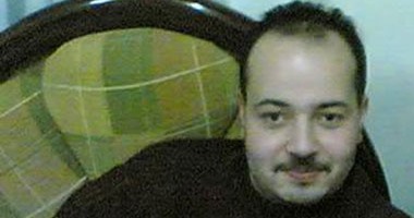 شاب يواجه شبح الموت بسبب شهامته.. تبرع بجزء من كبده لحماه فأصيب بفيروس سى.. المريض لليوم السابع: مستشفى عين شمس التخصصى نقلت لى الفيروس خلال العملية بسبب الإهمال