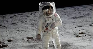 هل زورت ناسا هبوطها على القمر؟ مسئول روسى يهدد بالتحقيق