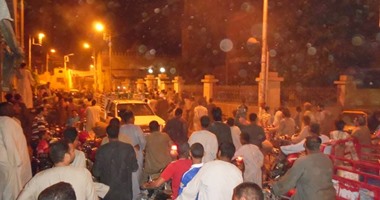 بالصور.. أنصار الزنط ومجاهد يحتفلون بفوزهما بانتخابات البرلمان بشوارع الأقصر