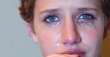 باحثون يولدون الكهرباء من الدموع والبكاء "عيط براحتك"