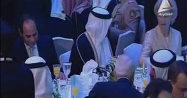 ولى عهد البحرين يقيم مأدبة عشاء على شرف الرئيس عبد الفتاح السيسى