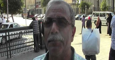 بالفيديو.. مواطن للسيسى: «ربنا يخليك لينا وإحنا ماشيين للأمام»
