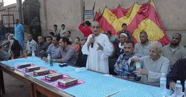 بالصور.. مرشح فى بنها ينظم احتفالية لتكريم أسر الشهداء والرياضيين