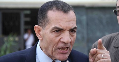 رئيس جامعة الأزهر يقبل استقالة عميدة طب بنات 