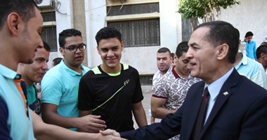 رئيس جامعة الأزهر للشباب: أنتم حزب الكنبة إذا لم تشاركوا فى الانتخابات