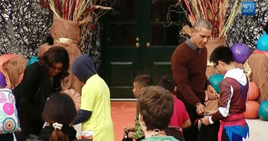 بالفيديو والصور.. أوباما يحتفل بـ"الهالوين" فى البيت الأبيض