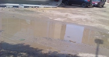 بالصور غرامة 1000 جنيه لأحد البنوك بسبب رش المياه بالقناطر الخيرية
