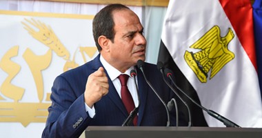 الرئيس يزور جهاز المخابرات العامة ويناقش تحديات الأمن القومى المصرى