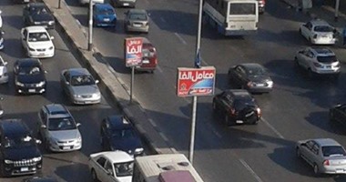 بالصور.. كثافات مرورية بالطرق والميادين الرئيسية بالقاهرة والجيزة