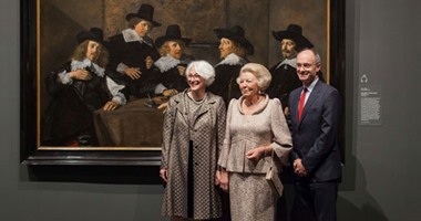 بالصور.. ملكة هولندا تشاهد لوحات "رامبرانت" بمتحف الفنون الجميلة