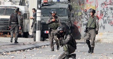 مواجهات بين طلبة "خاضورى" والجيش الإسرائيلى بعد اقتحامه حرم الجامعة
