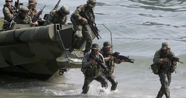 الفلبين تدعم نشر أمريكا لسفن حربية بالقرب من جزر متنازع عليها